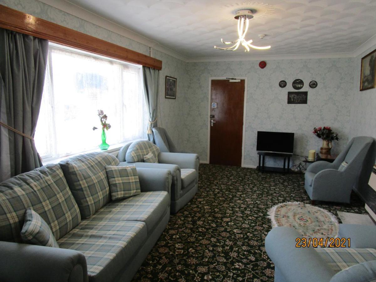 Tremains Guest House بريدجيند المظهر الخارجي الصورة